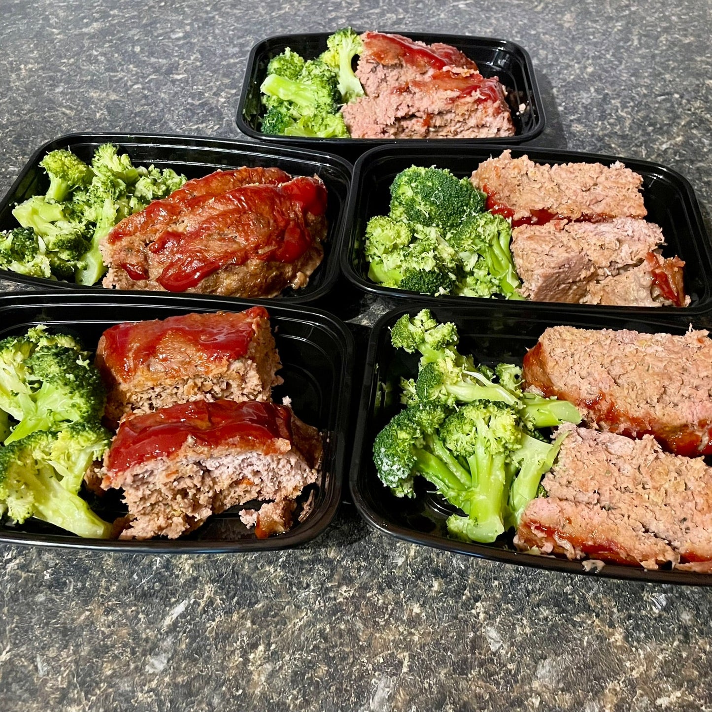 Turkey Meatloaf w/Smashed Potatoes and Green Beans